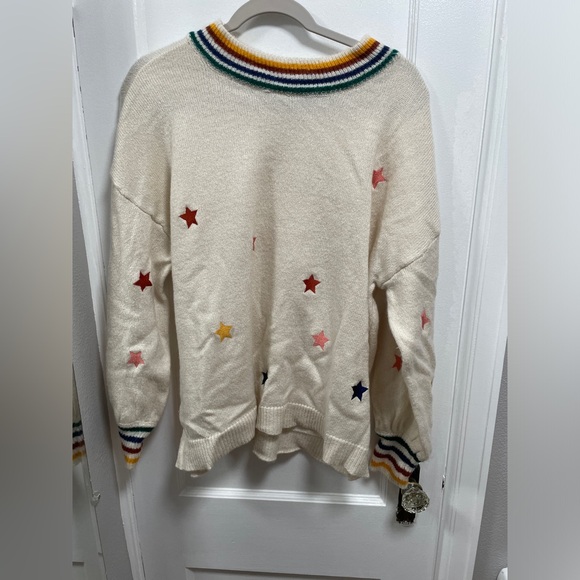 Women Star Sweaters size large - Picture 2 of 5